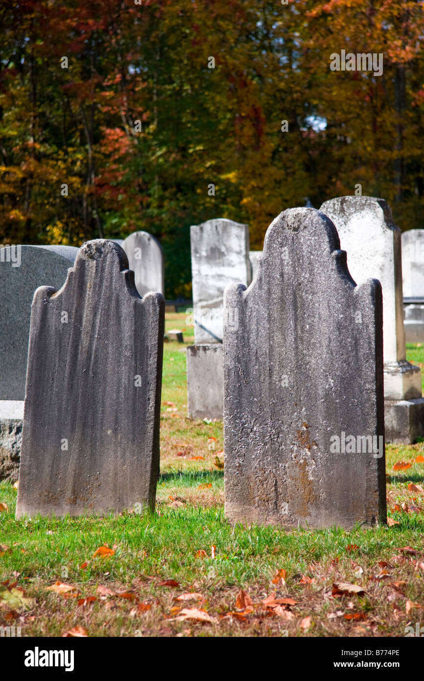 Leerer Grabstein Stockfotos Und Bilder Kaufen Alamy