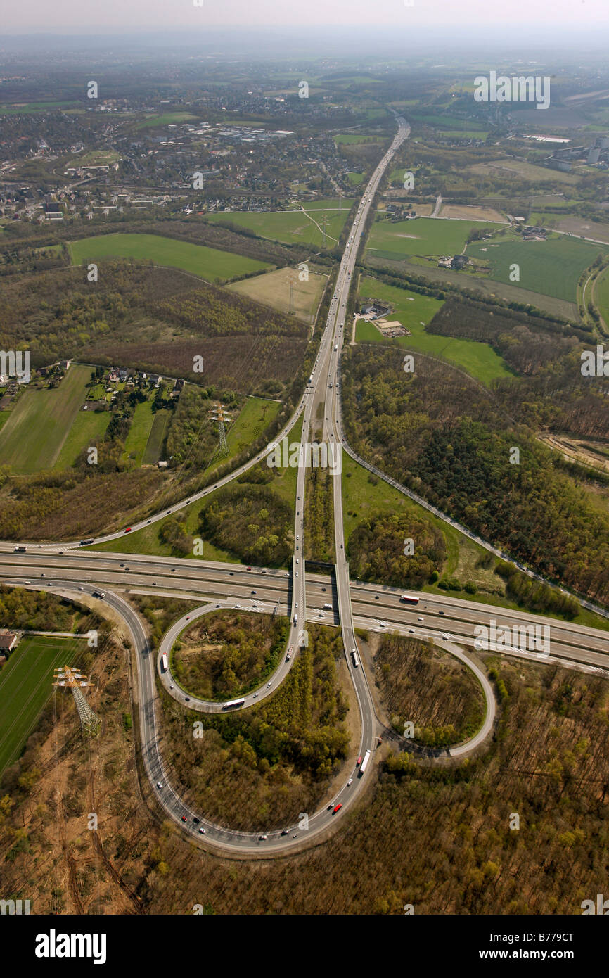Luftaufnahme, Dortmund Nord West Autobahn Kreuzung, A2, A45, Beginn der sogenannte Sauerlandlinie, Castrop-Rauxel, Ruhrgebiet, Stockfoto
