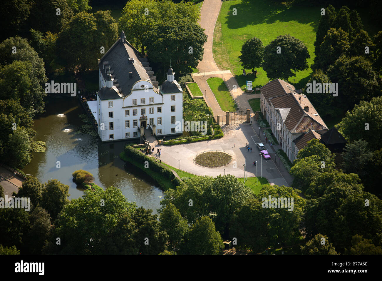 Luftbild, Wasserschloss, Schloss Borbeck, Grabenlöffel Schloss Borbeck, Essen, Ruhrgebiet, Nordrhein-Westfalen, Deutschland, E Stockfoto