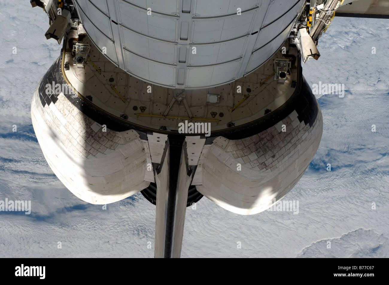 Der hintere Teil des Space Shuttle Endeavour. Stockfoto