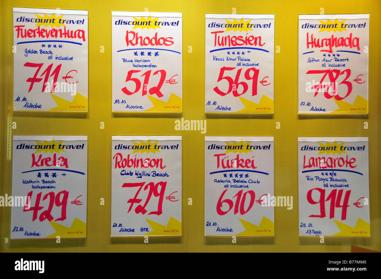 Lastminute Werbung in Reisebüros am Flughafen München, München, Bayern, Deutschland, Europa Stockfoto