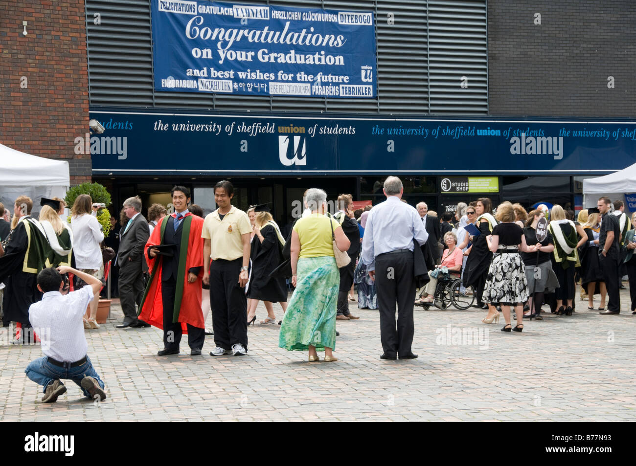 Sheffield University Studenten auf Graduation Day feiern South Yorkshire England UK Stockfoto