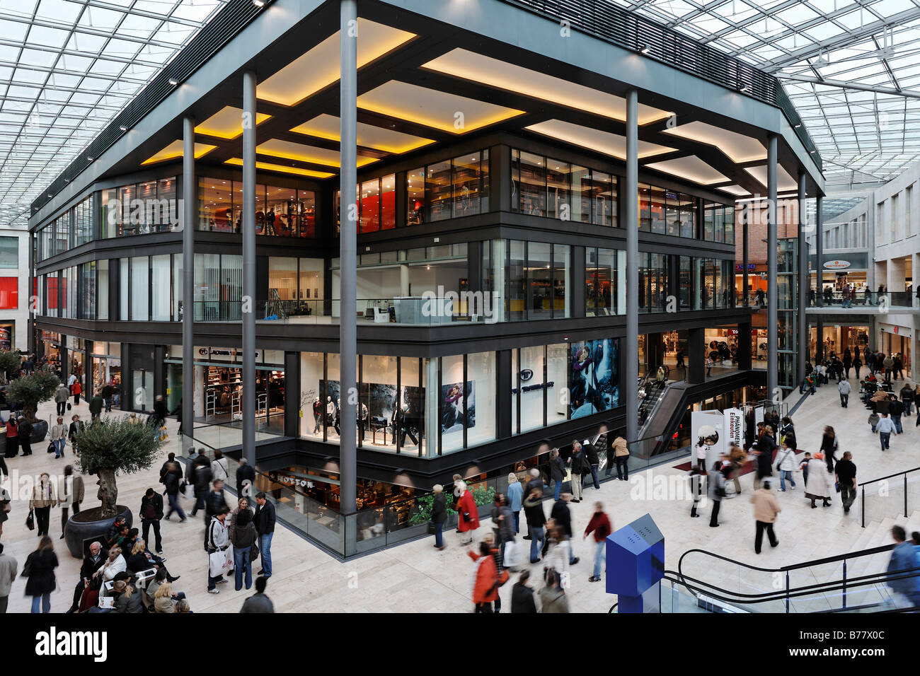 Forum Duisburg Shoppingcenter, Einkaufszentrum, Stadtzentrum, Ruhrgebiet, Nordrhein-Westfalen, Deutschland, Europa - Propertyrights Stockfoto