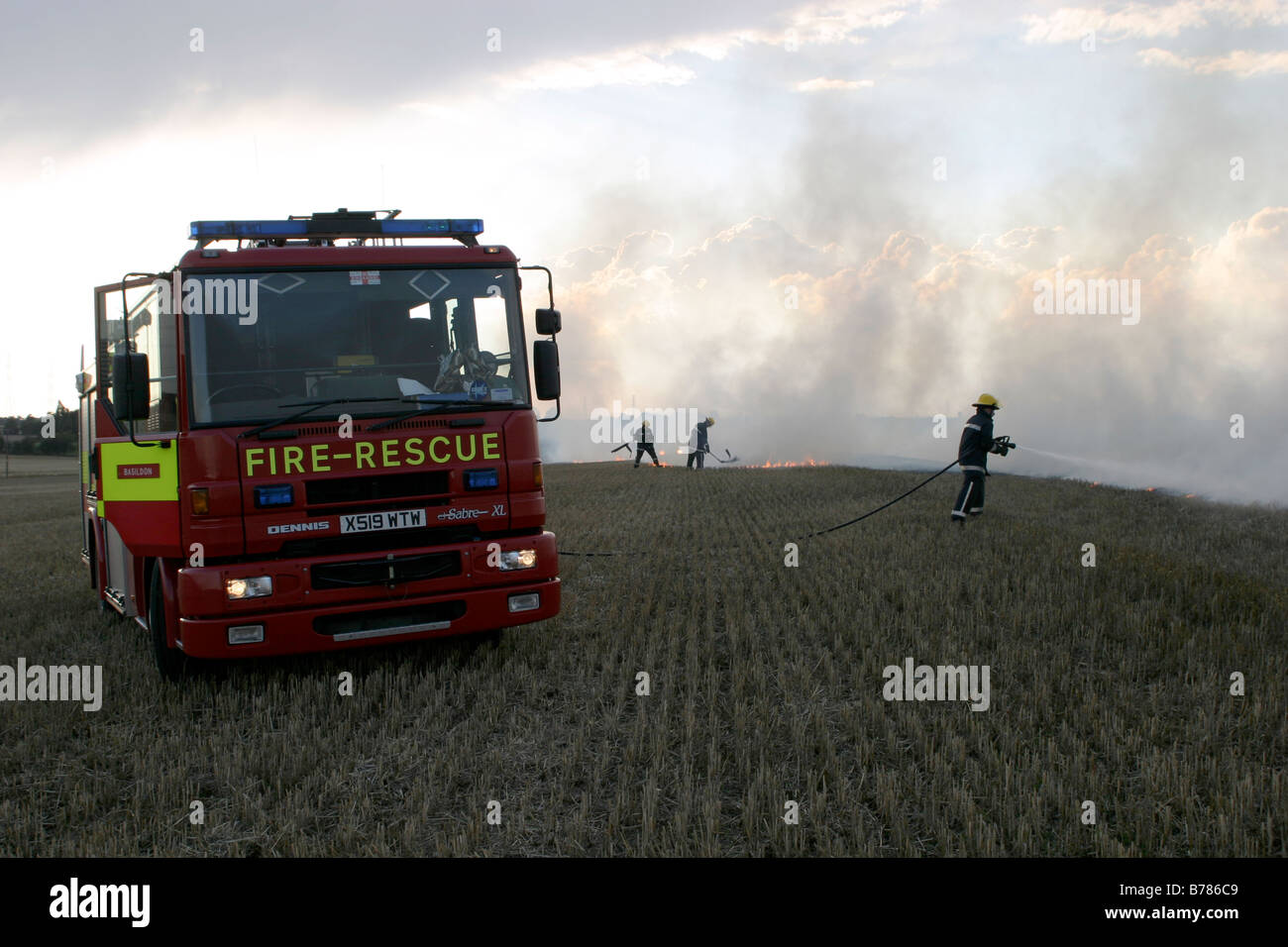 Feuer und Motor und Feuerwehr Stockfoto