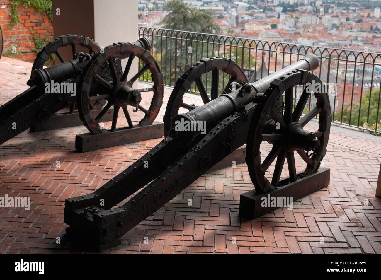 Kanonen auf Schlossberg, Schloss Berg, Graz, Steiermark, Austria, Europe Stockfoto