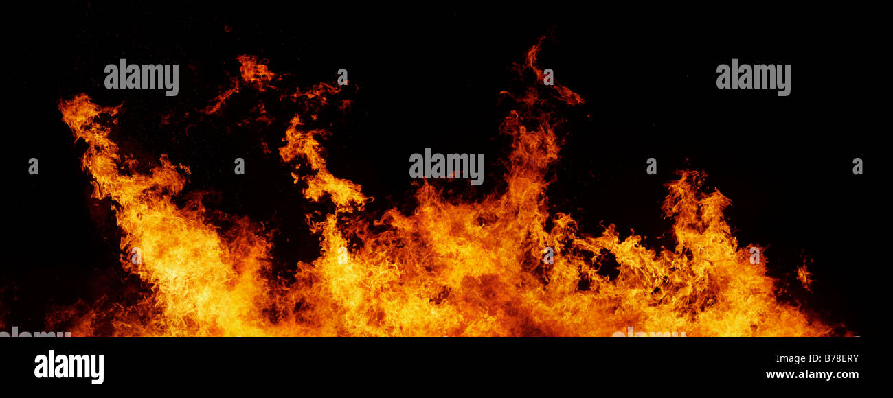 Massive Wand aus Flammen und Feuer XXL Bild Stockfoto