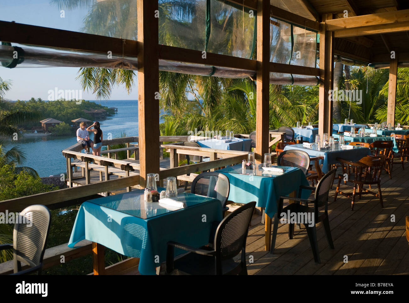 Restaurant, Hotel Anthony's Key Resort, Roatan, Honduras, Mittelamerika Stockfoto