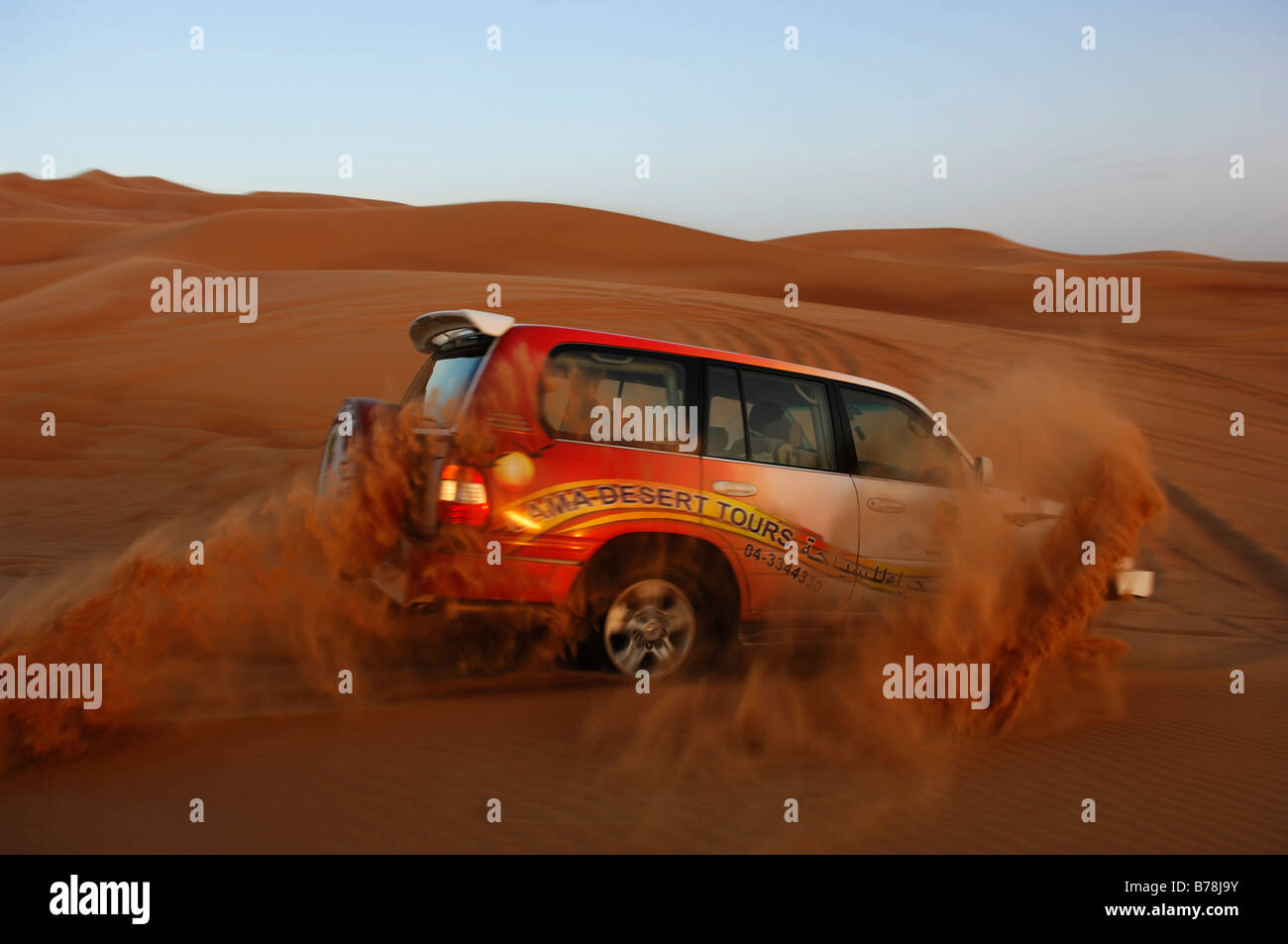 Jeep-Safari in Dubai, Vereinigte Arabische Emirate, Vereinigte Arabische Emirate, Naher Osten Stockfoto