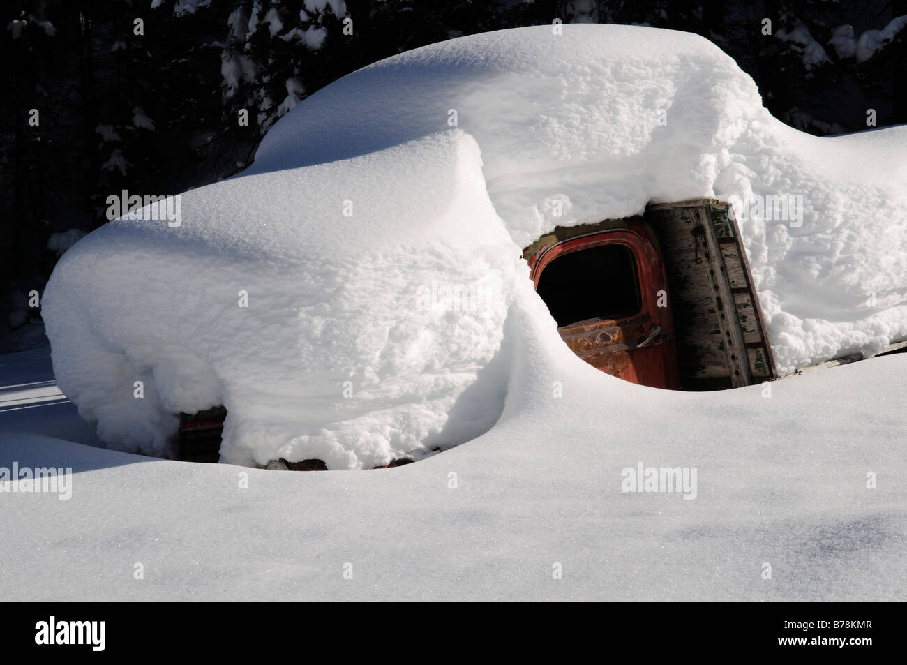 Verschneite LKW, Dunton Hot Springs Lodge, Colorado, USA Stockfoto