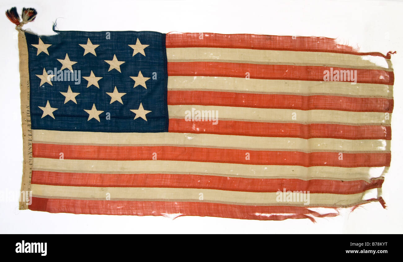 13 sterne amerikanische flagge -Fotos und -Bildmaterial in hoher Auflösung  – Alamy