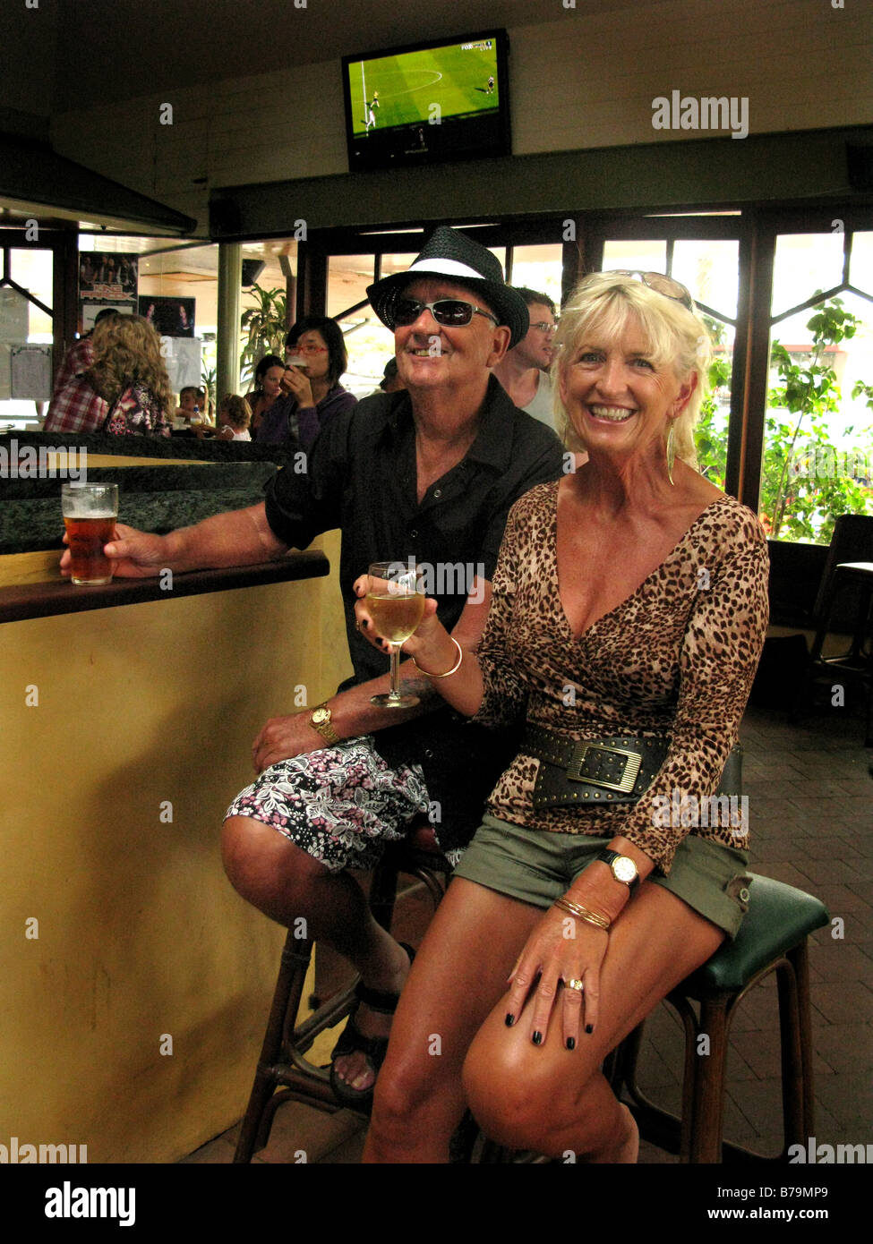 älteres paar australischen glücklich Spaß Leben Australien zu genießen Stockfoto