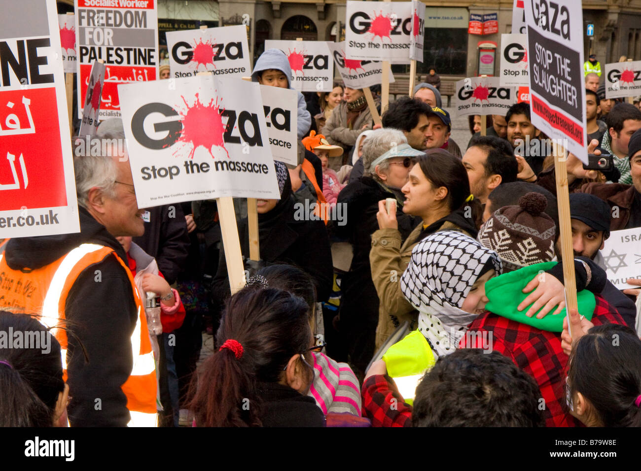 Anti-Israel Krieg gegen Gaza Kundgebung in Albert Square, Manchester am Dienstag, 20. Januar 2009 Stockfoto