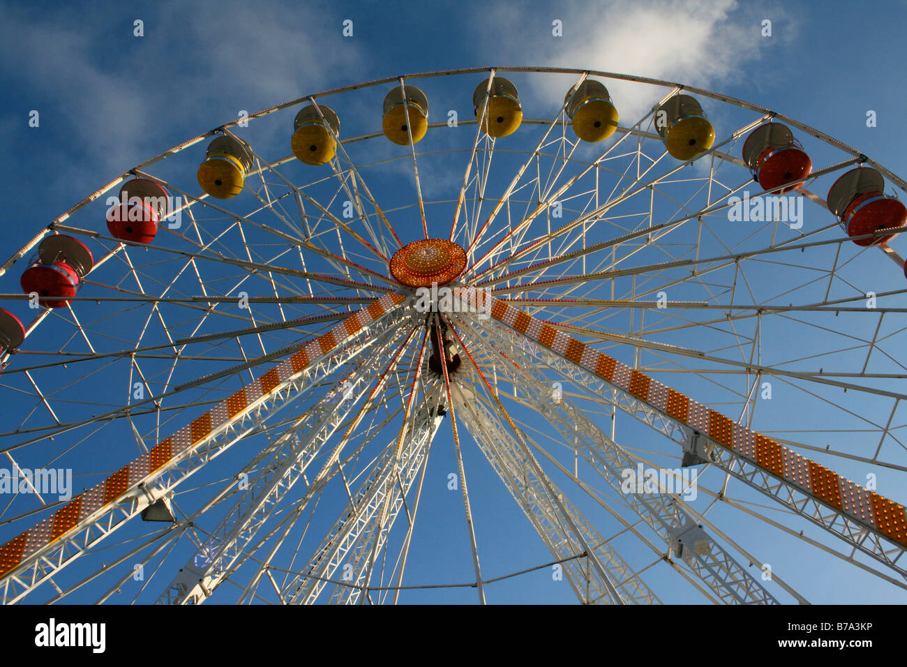 Le Grande Roue Riesenrad von Carcassonne in der Stadt für die Fete de Noel Stockfoto