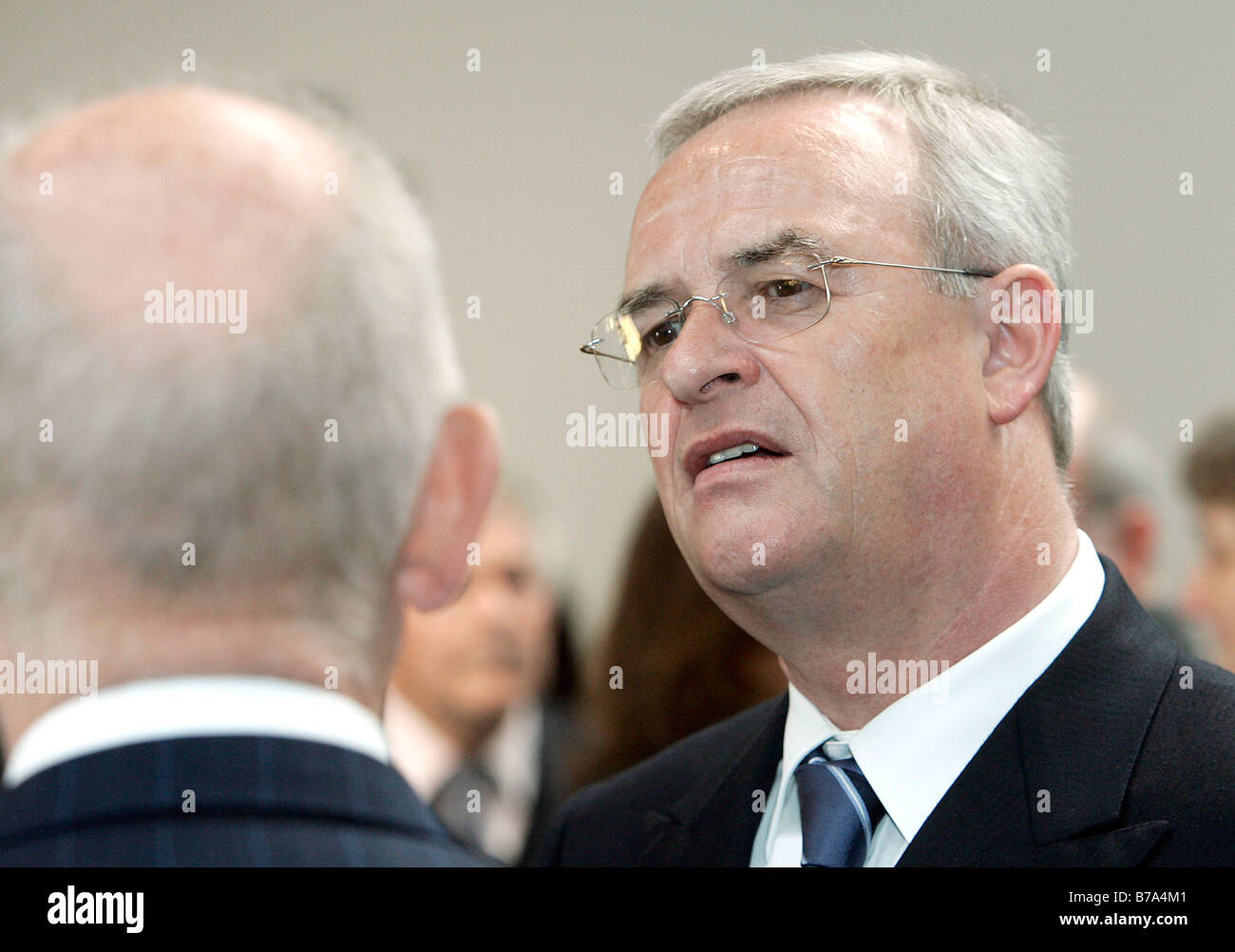 Martin Winterkorn, Vorsitzender am Recht, Vorstandsvorsitzender der Volkswagen AG und Ferdinand K. Piech, des Aufsichtsrats der Stockfoto
