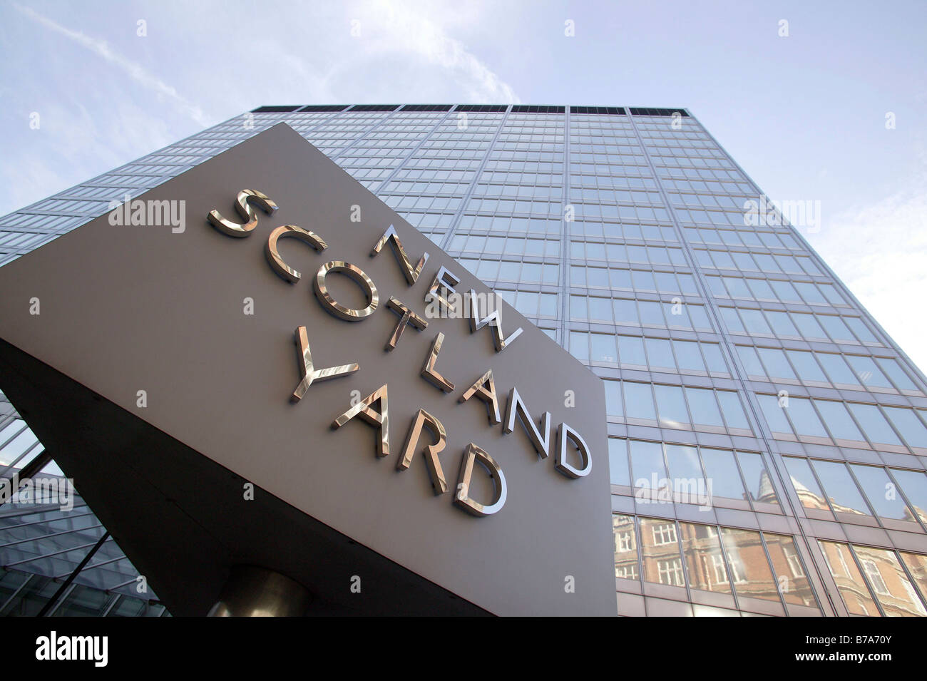 Bau von New Scotland Yard in London, England, Großbritannien, Europa Stockfoto
