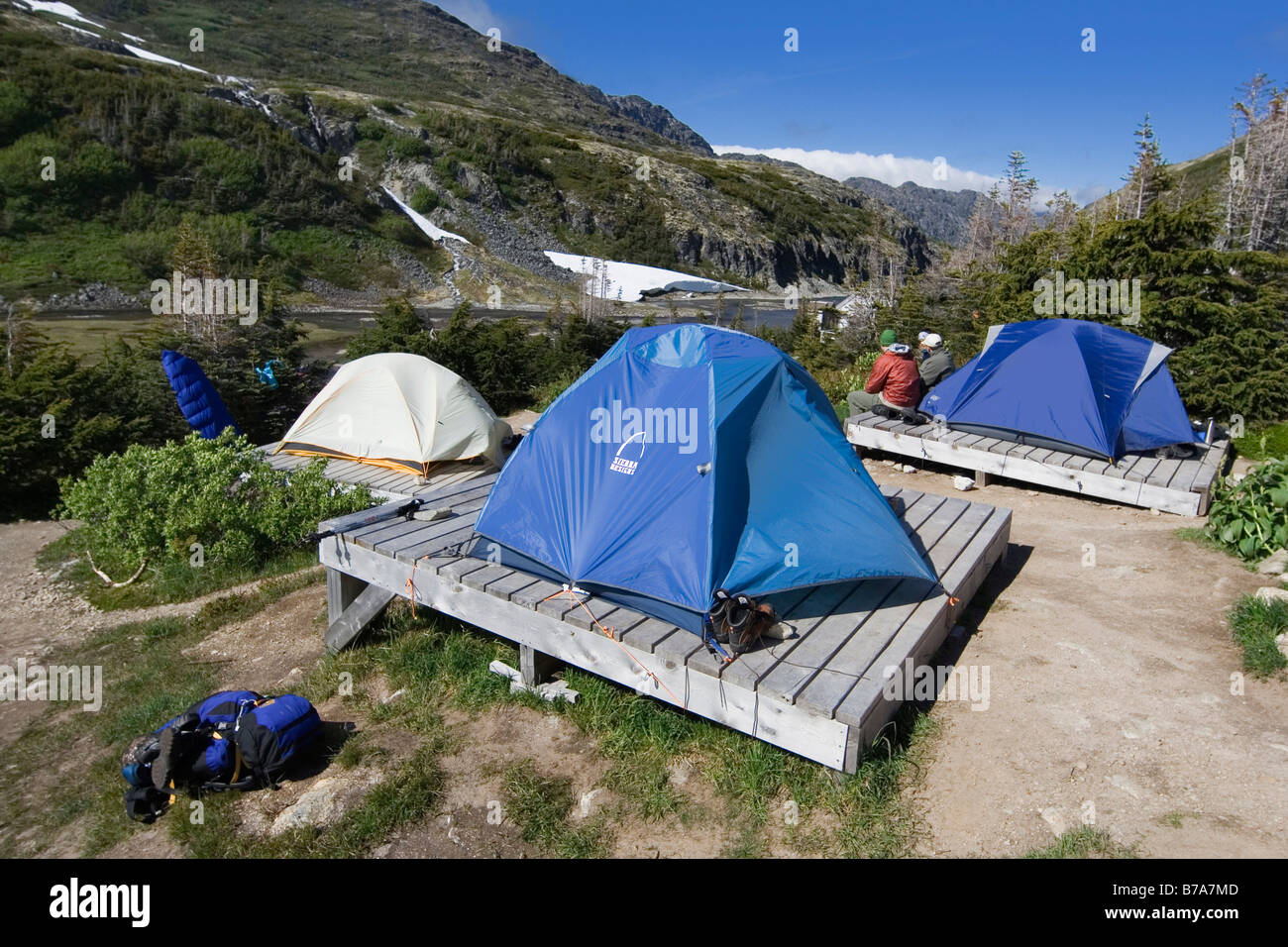 Zelten auf hölzernen Plattformen, Happy Camp Campingplatz am Chilkoot Pass/Trail, Klondike Gold Rush, British Columbia, b.c., Canad Stockfoto