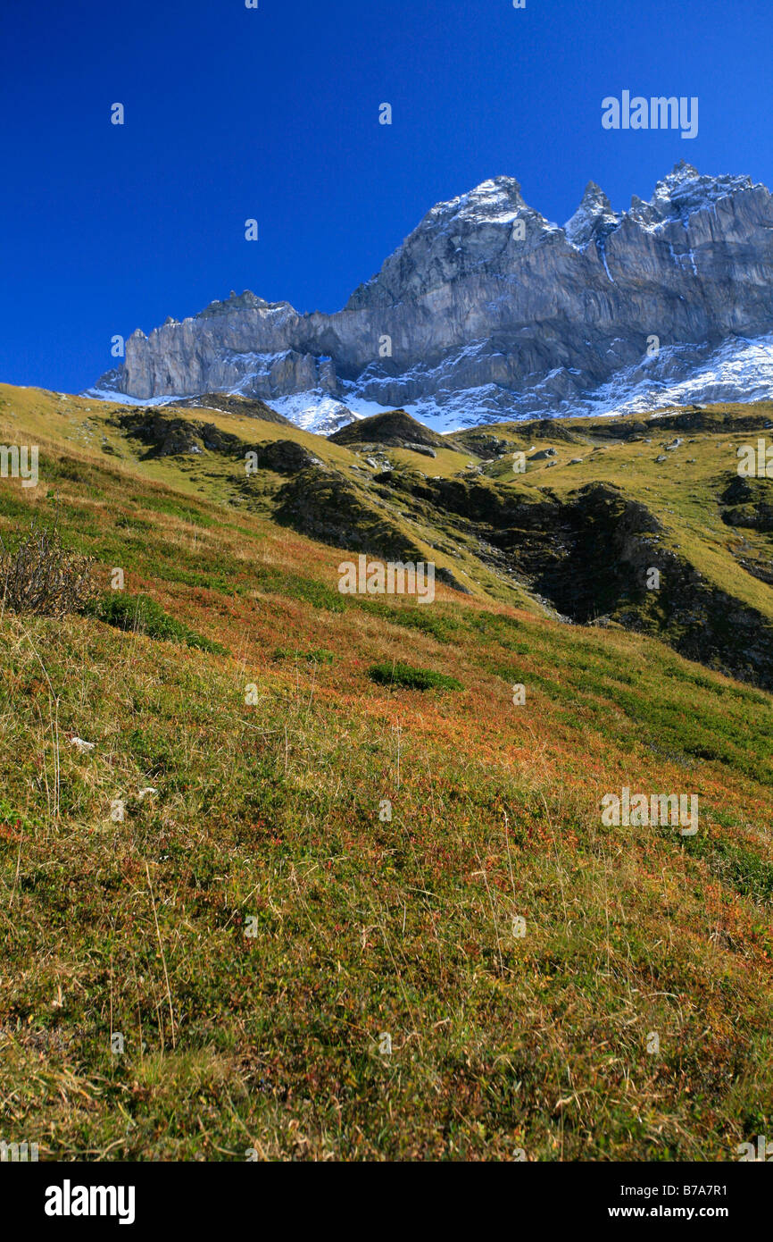 Glarner Schub und Martinsloch, UNESCO Weltnaturerbe, Swiss Tectonic Arena Sardona auf Segnes-Pass, Elm, Glarus, Sw Stockfoto