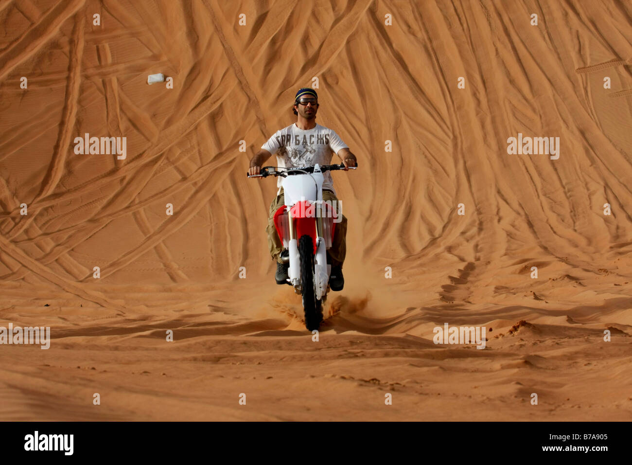 Motorrad, Wüstensafari, Dubai, Vereinigte Arabische Emirate, Naher Osten Stockfoto