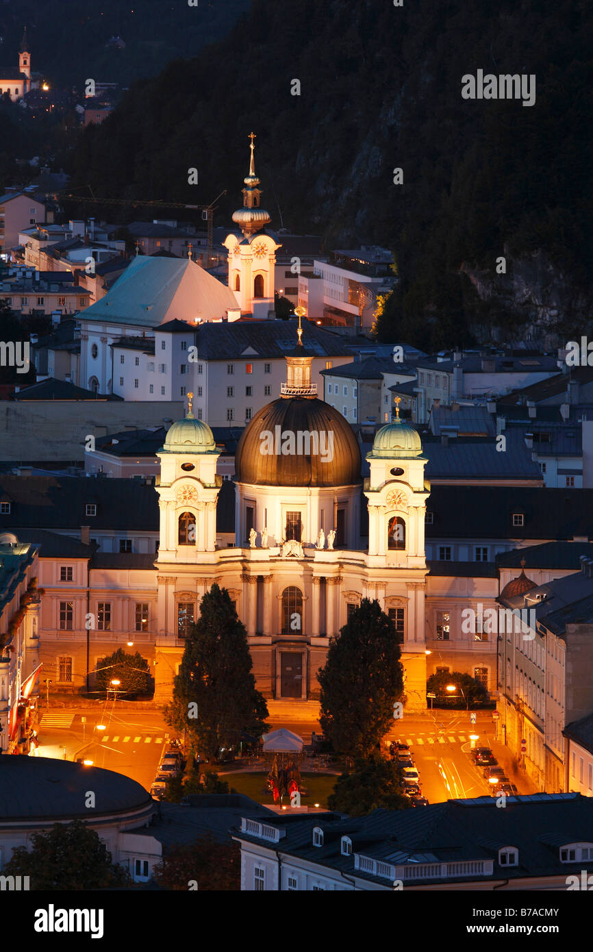Holy Trinity Church und Kirche St. Sebastian, Salzburg, Austria, Europe Stockfoto