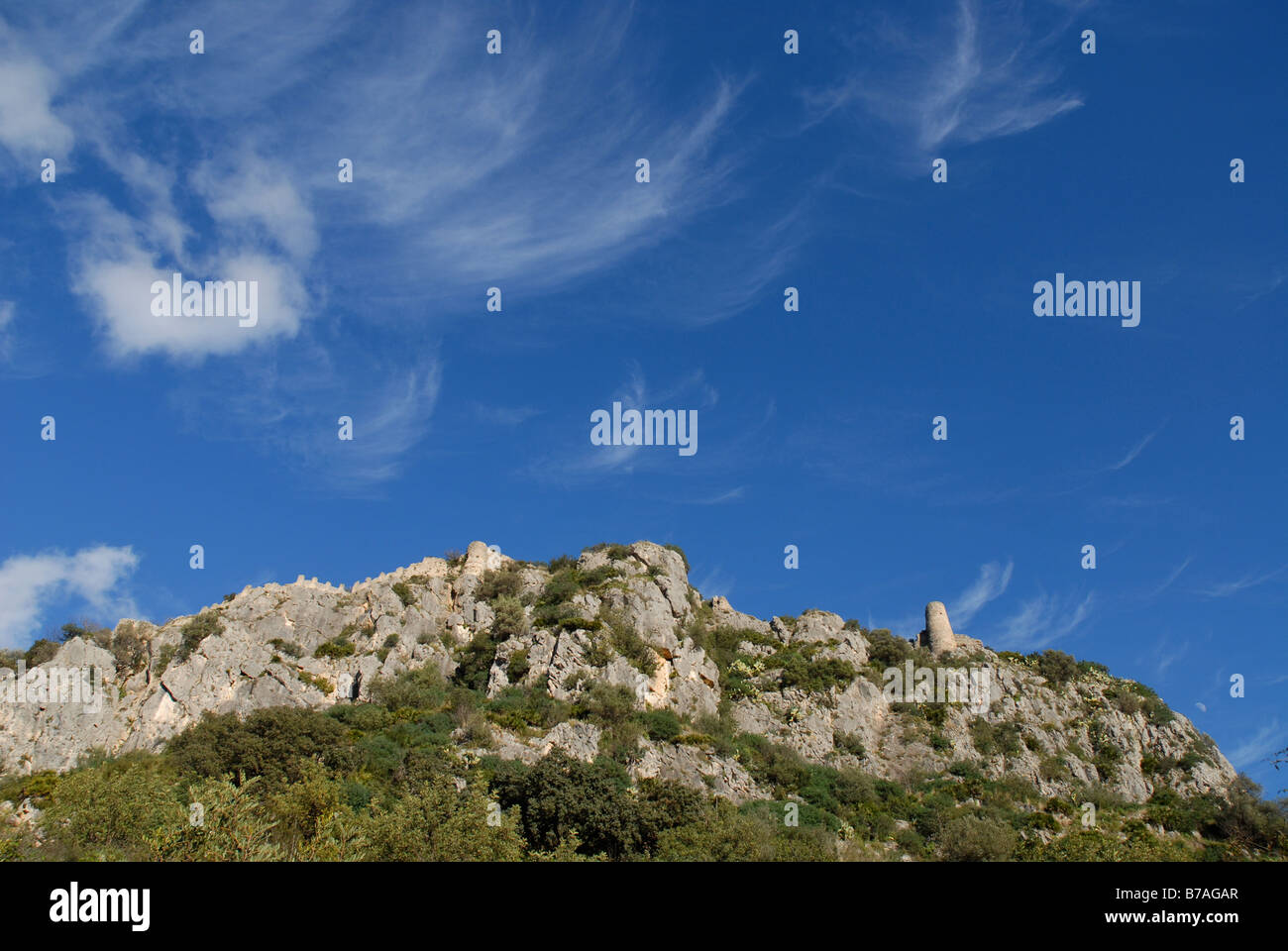 Blick auf 12C maurische Burg, Vall de Gallinera, Marina Alta, Provinz Alicante, Comunidad Valenciana, Spanien Stockfoto