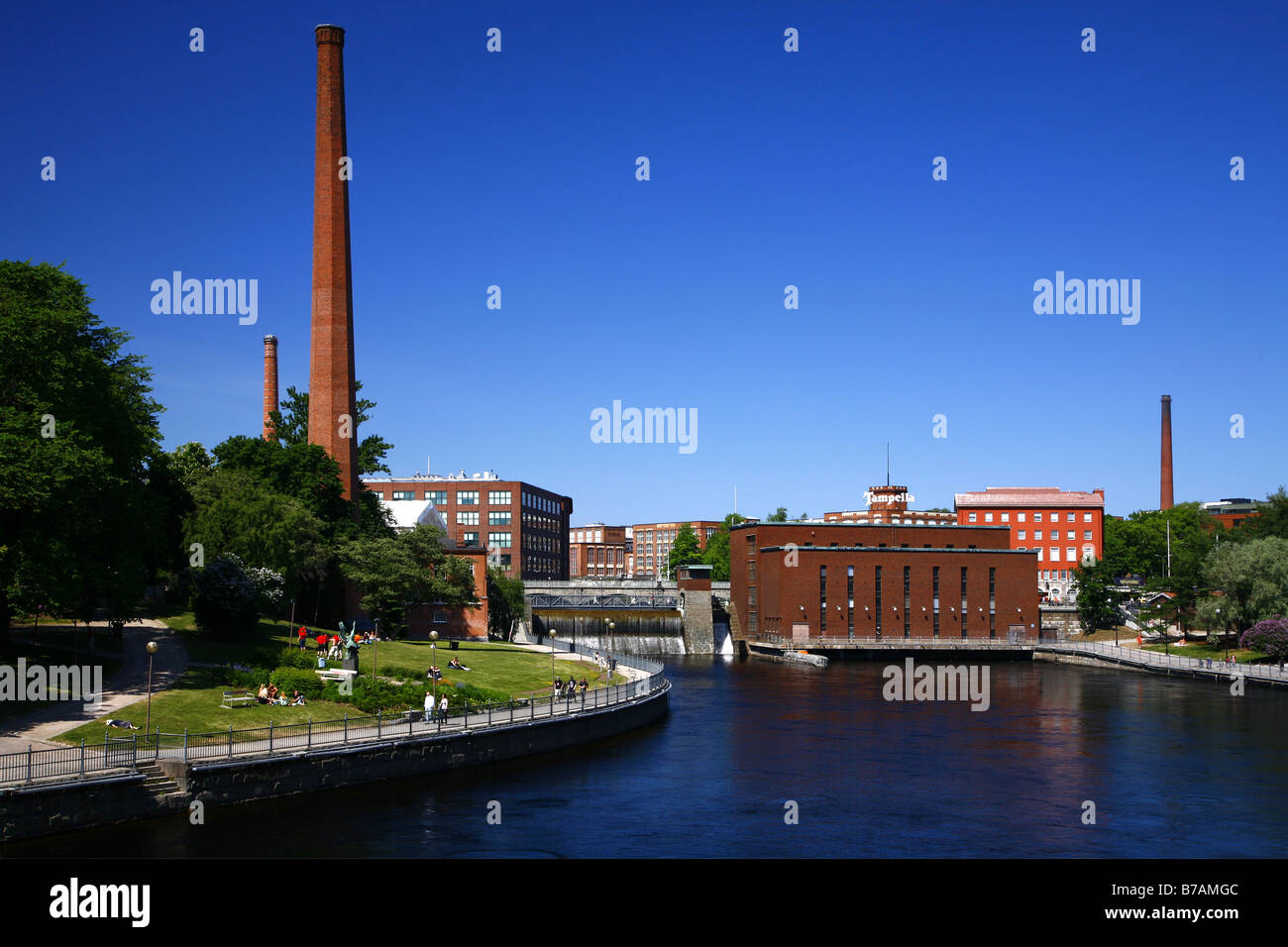 Tampere Tammerkoski Fluss Wasserfall Stockfotografie - Alamy