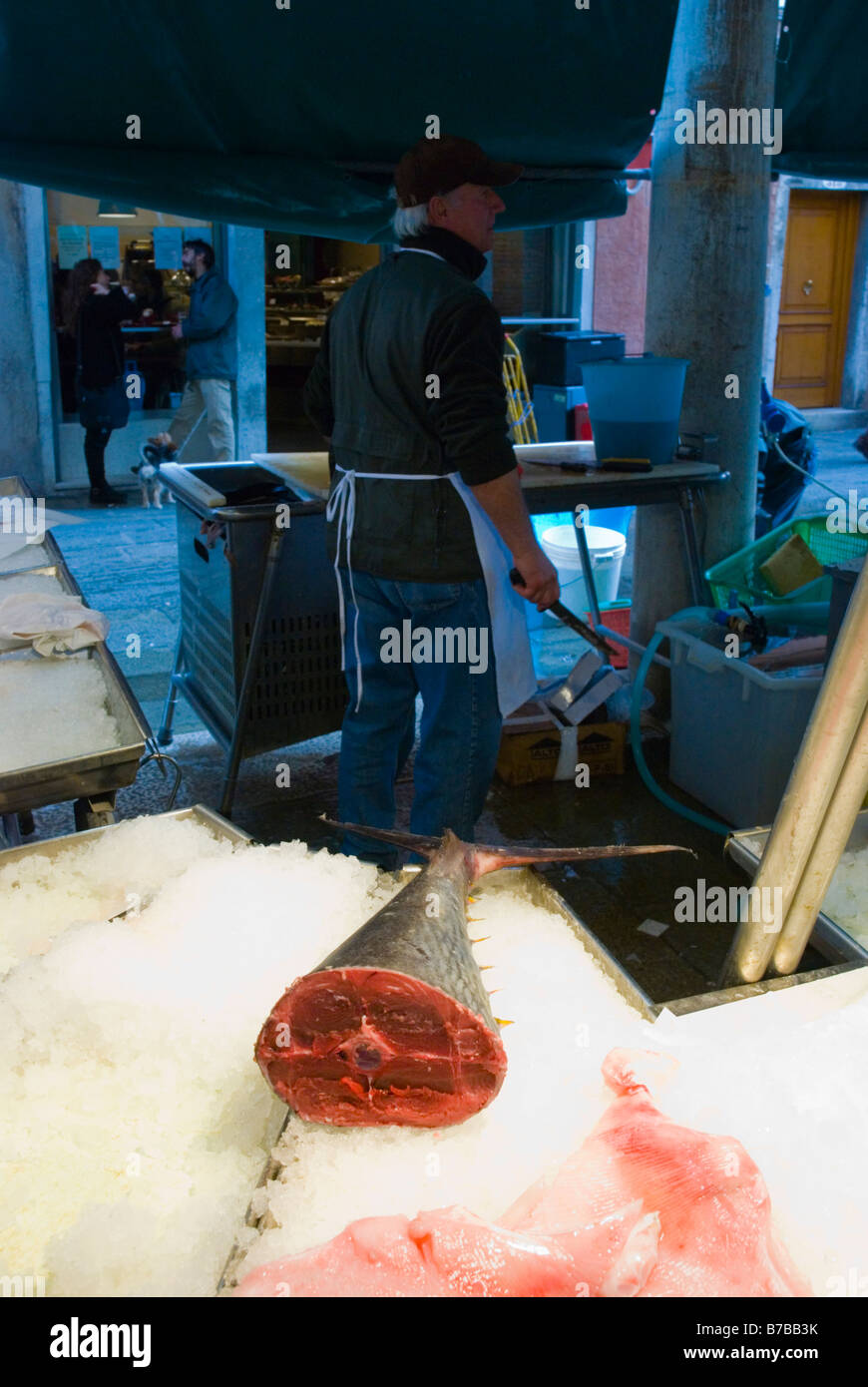 Fischmarkt am Campo della Pescaria am Markt von Rialto in Venedig Italien Europa Stockfoto