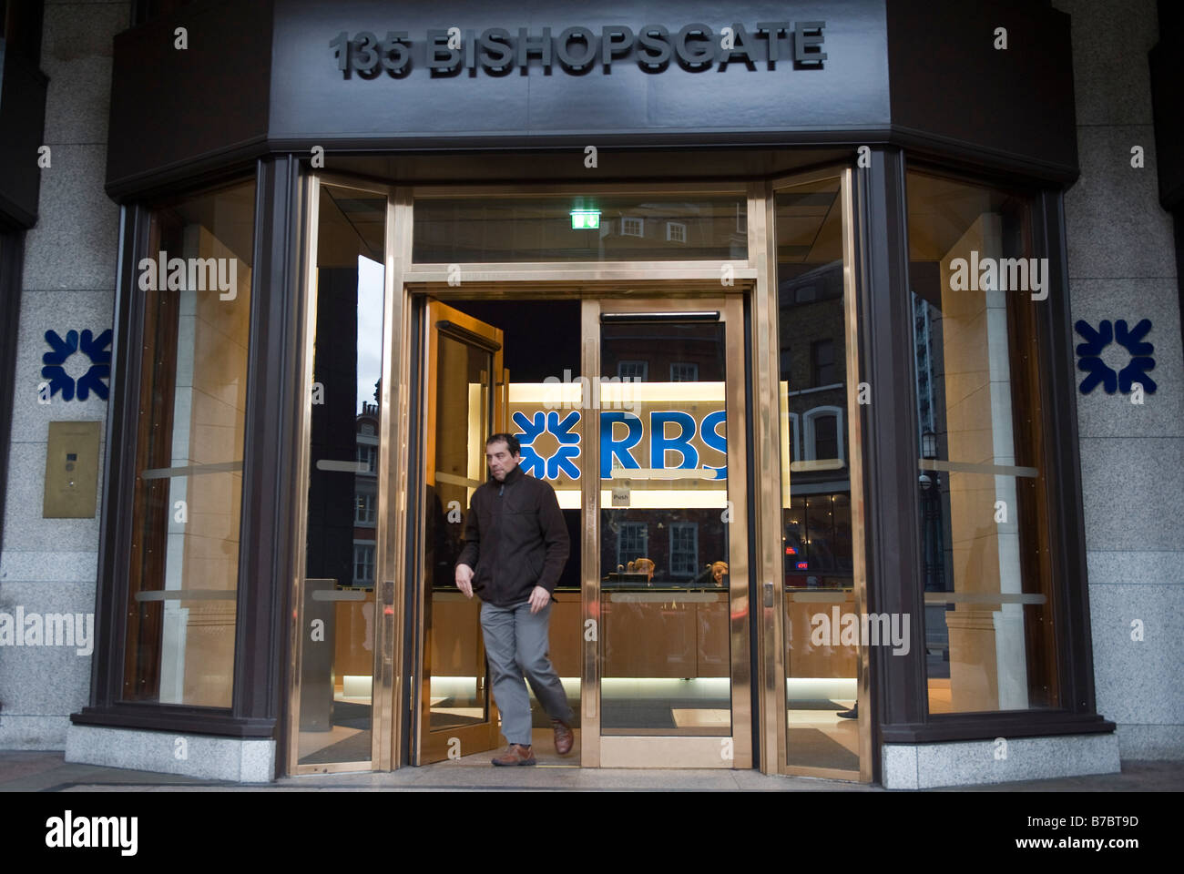 RBS Schild am Eingang der Royal Bank of Scotland Gebäude, Bishopsgate, London Stockfoto