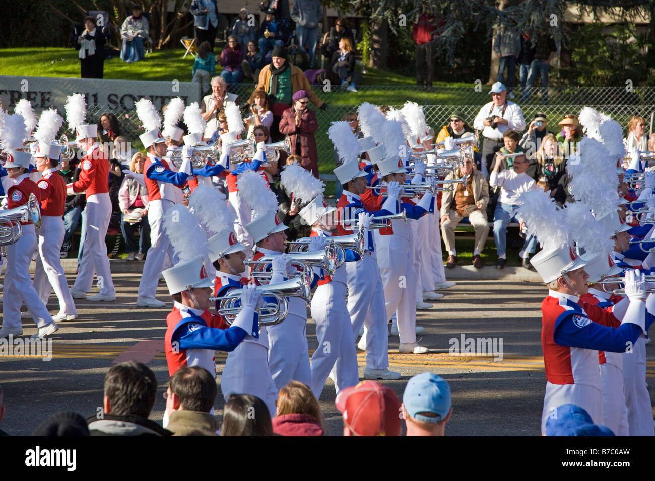 Blaskapellen in den jährlichen neuen Jahre Tag Rose Bowl Parade, Pasadena, Kalifornien, USA Stockfoto