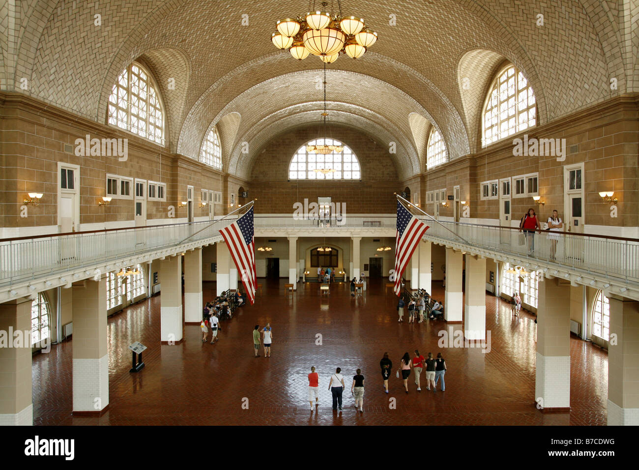 Die große Halle, Ellis Island Immigration Museum, New York City, USA Stockfoto