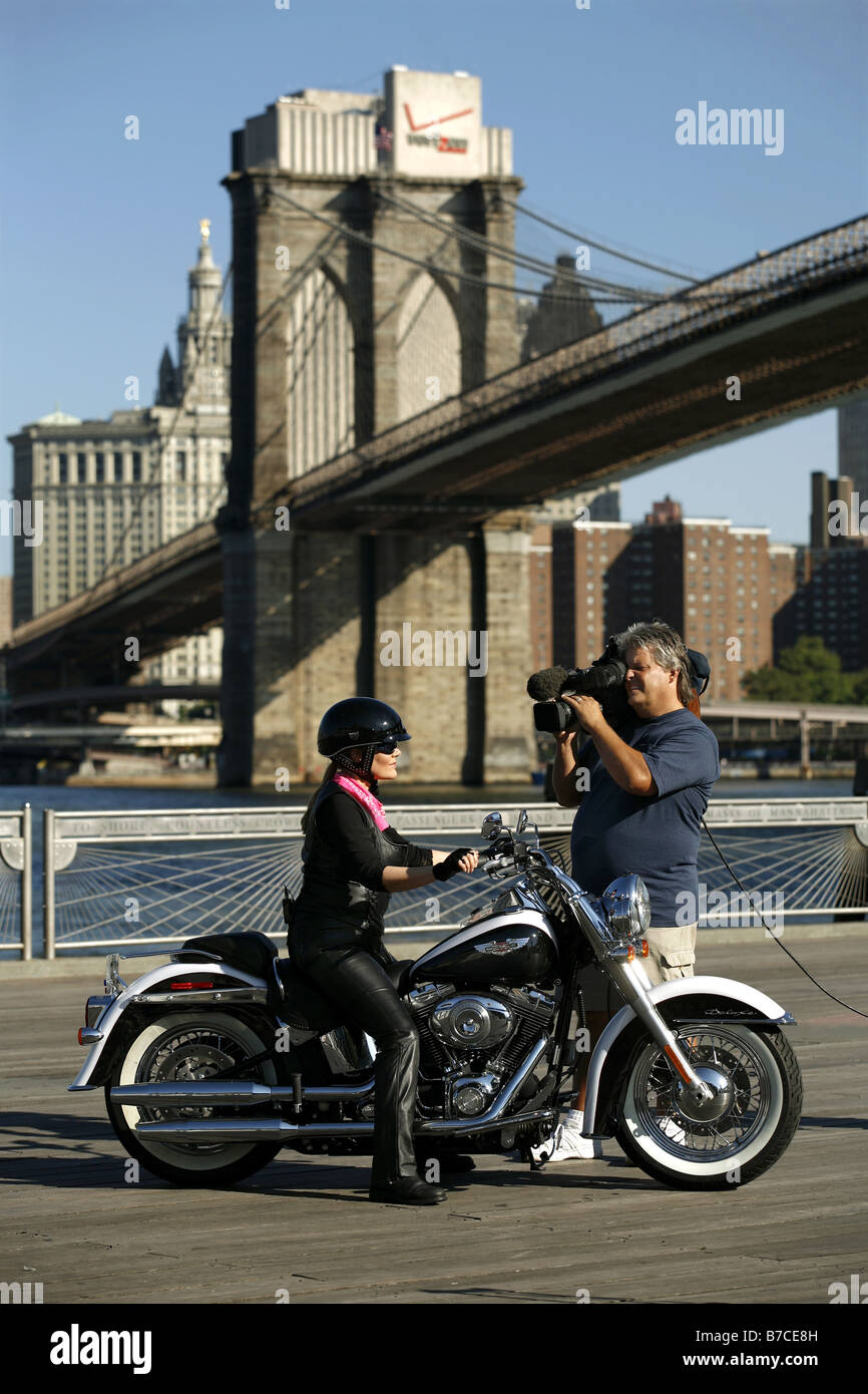 Film-Crew, Fulton Ferry Landing, New York City, USA Stockfoto
