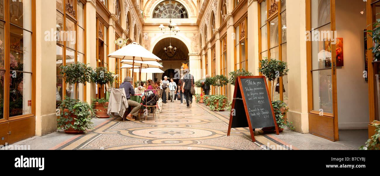 DIE GALERIE VIVIENNE SHOPING ARCADE-PARIS Stockfoto