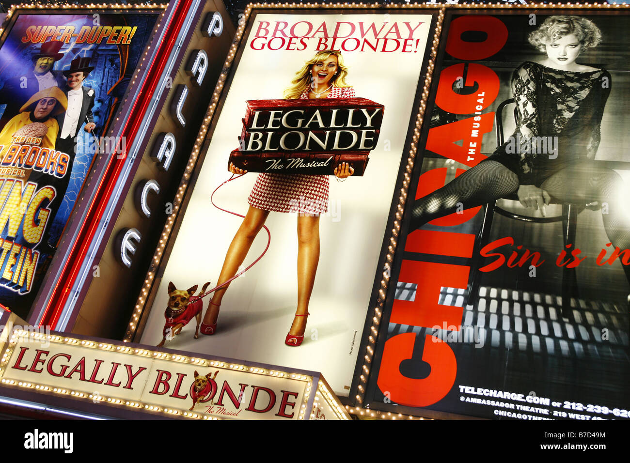 Broadway-Theater Billboard Zeichen, Times Square, New York City, USA Stockfoto