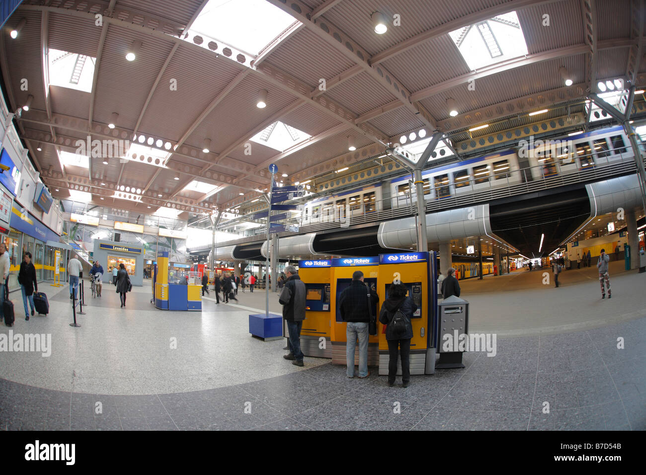 Hauptbahnhof, den Haag, Niederlande Stockfoto