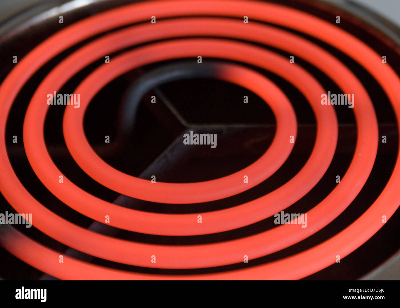 Heißen elektrischen Reiskocher Ring glühend rot eingeschaltet Stockfoto
