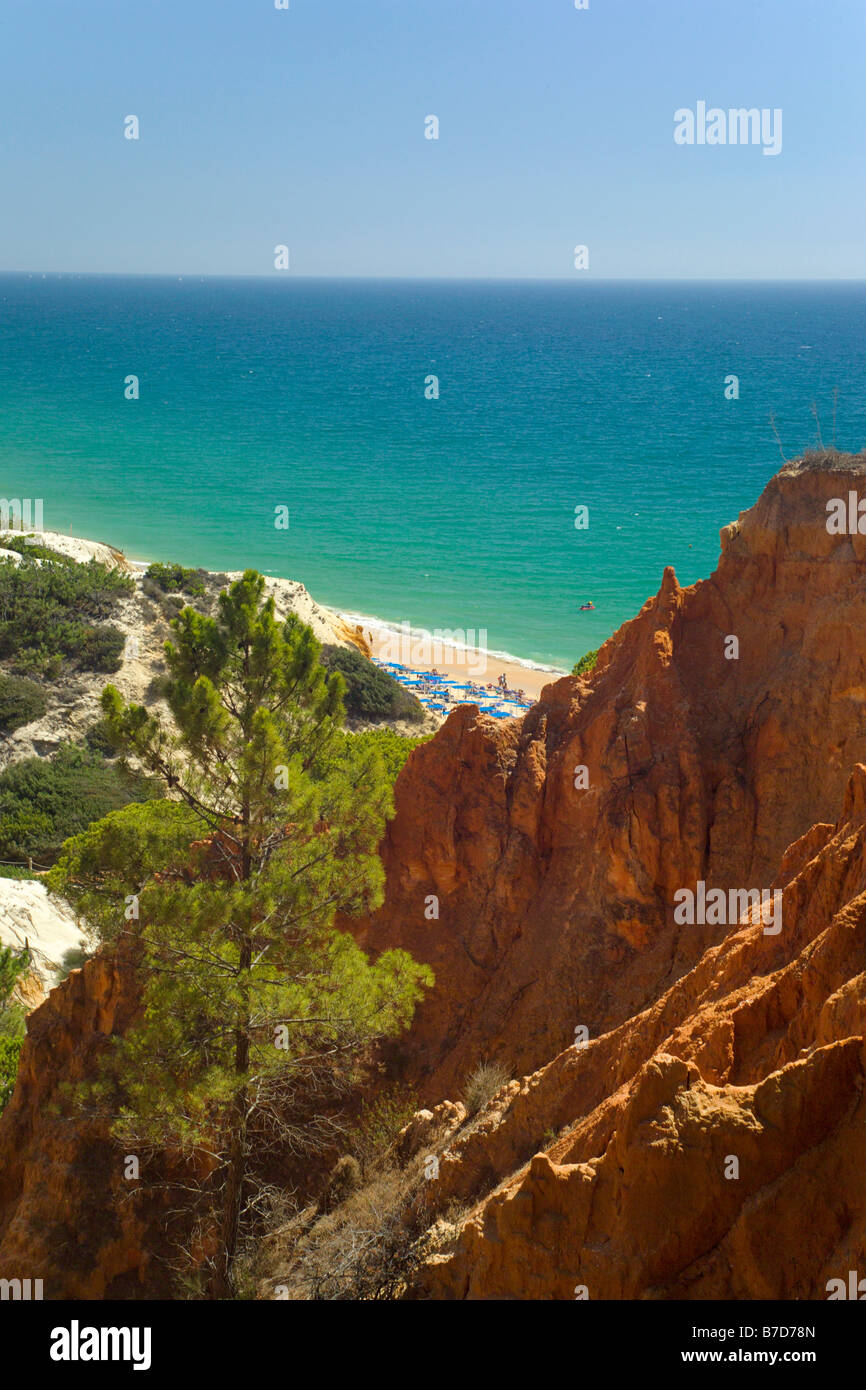 Falesia Strand und Klippen zwischen Albufeira & Vilamoura Stockfoto