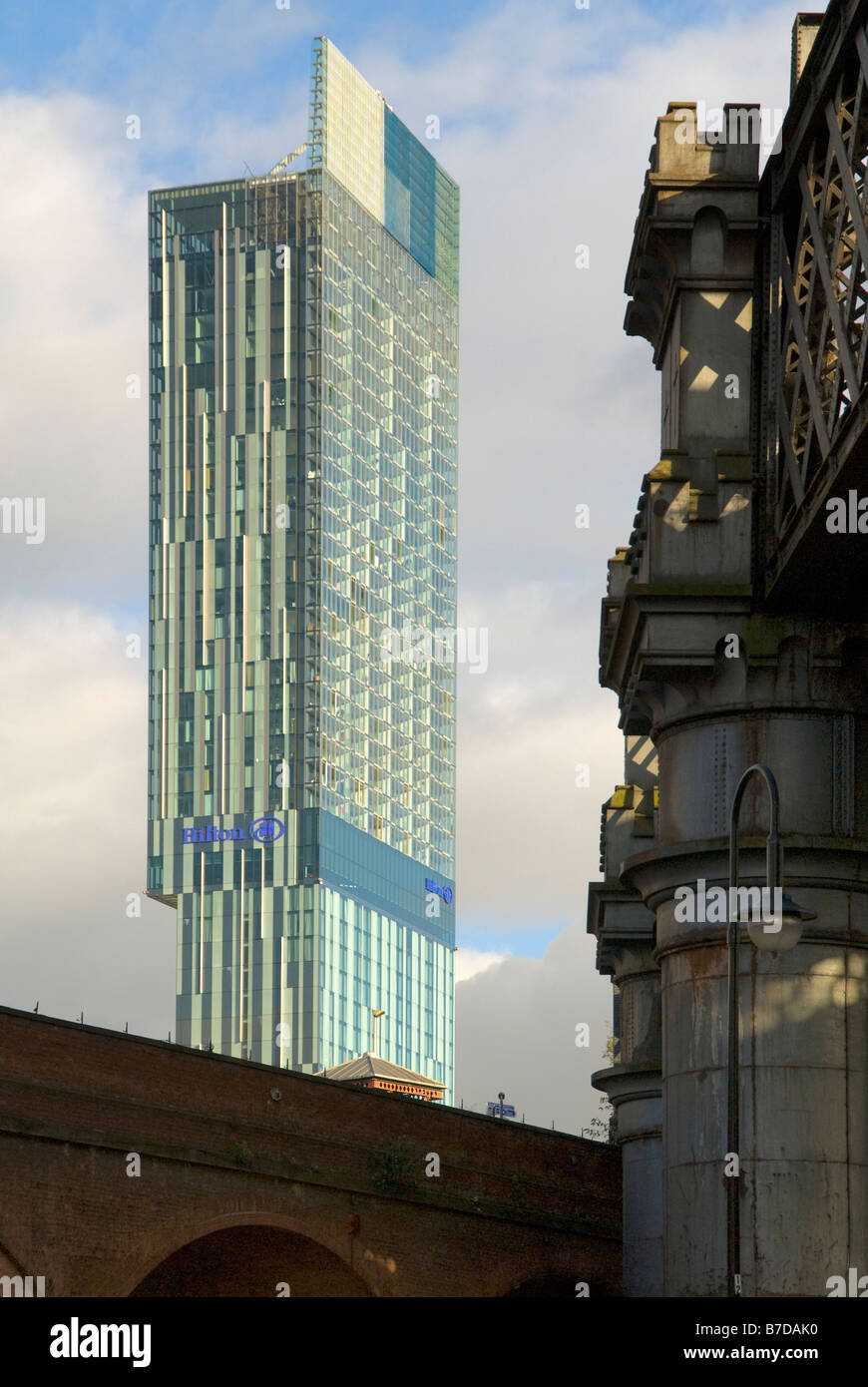 Beetham Tower, auch bekannt als das Hilton Tower von Castlefield Kanal-Becken, Manchester, England, UK Stockfoto