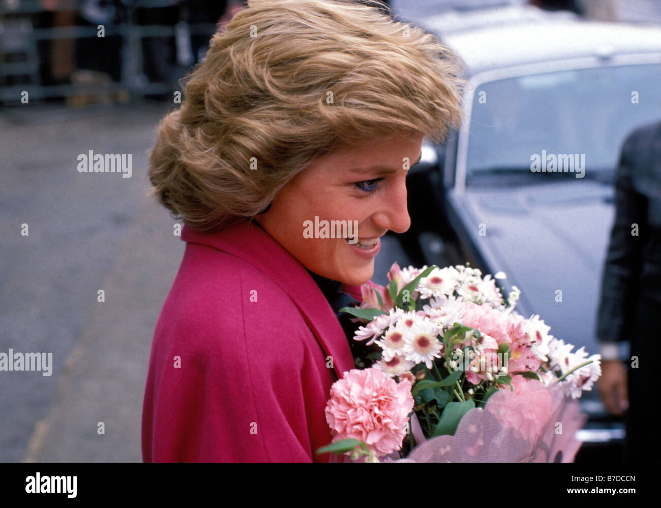 Die Prinzessin von Wales, Prinzessin Diana, besucht das Relate Marriage Guidance Centre in Barnett, Nord-London, England, Großbritannien. November 1988 Stockfoto