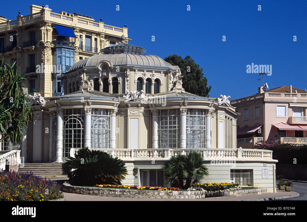 Die Rotonde, c19th Belle Epoche Architektur, Beaulieu-Sur-Mer, Côte d Azur, Frankreich Stockfoto