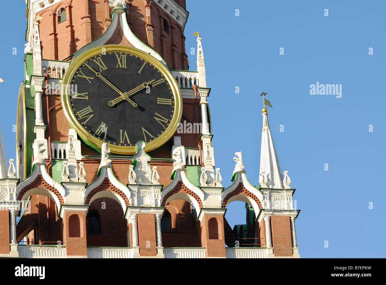 Uhr von Spasskaja Erlöser Turm Kreml Moskau Russland Stockfoto