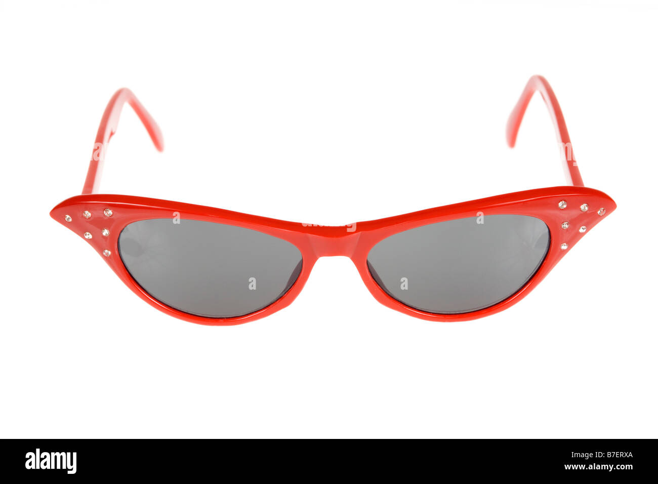 Retro 50er Jahre amerikanische weibliche Sonnenbrille auf einer rein weißen Hintergrund. Stockfoto