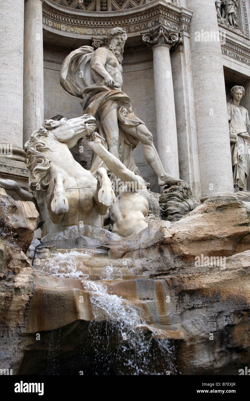 Statue von Neptun Brunnen di Trevi-Rom Stockfoto