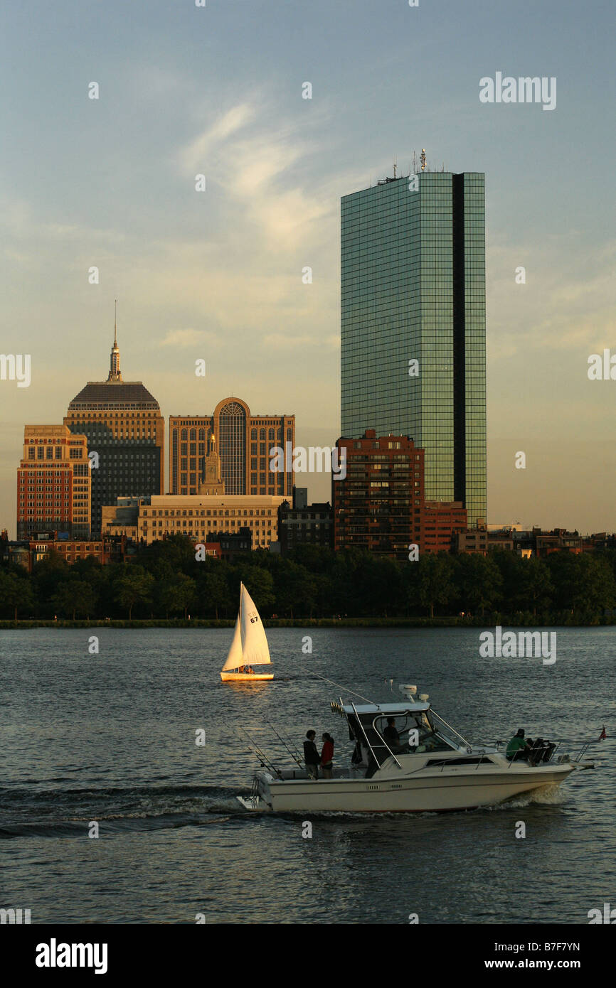 Charles River, Hancock Tower, Boston, Massachusetts, USA Stockfoto