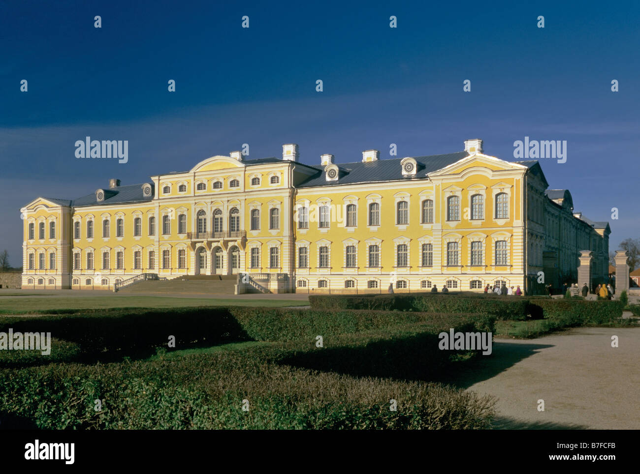 Hauptfassade des Rundale Palace in Pilsrundale Lettland Stockfoto