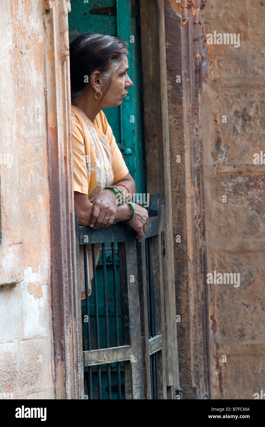 Porträt einer Frau in Jodhpur Indien Stockfoto