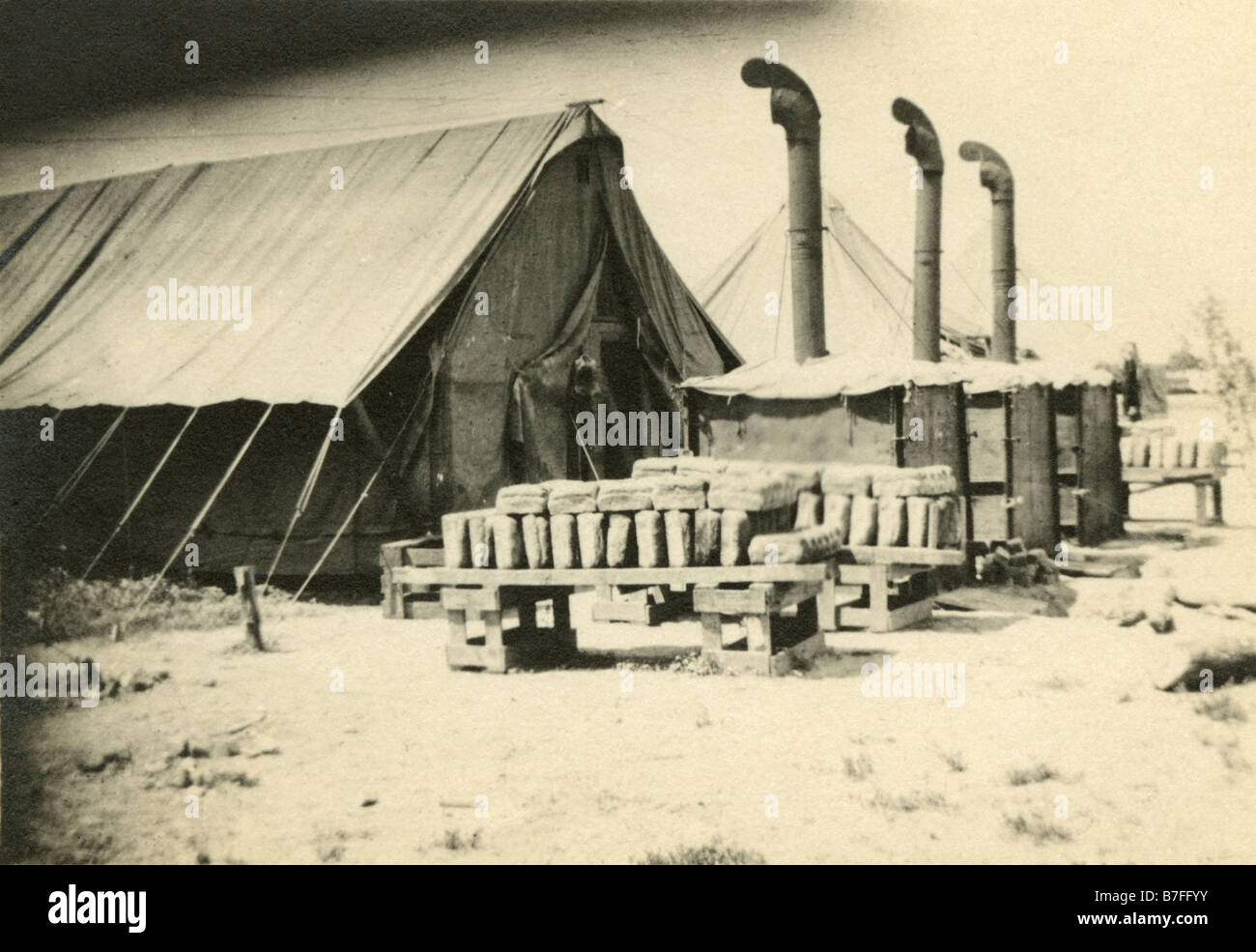 Foto aus dem Jahr 1915, Camp Cotton Field Bakery, US Quartermasters Corps, in der Nähe von El Paso, Texas. Stockfoto