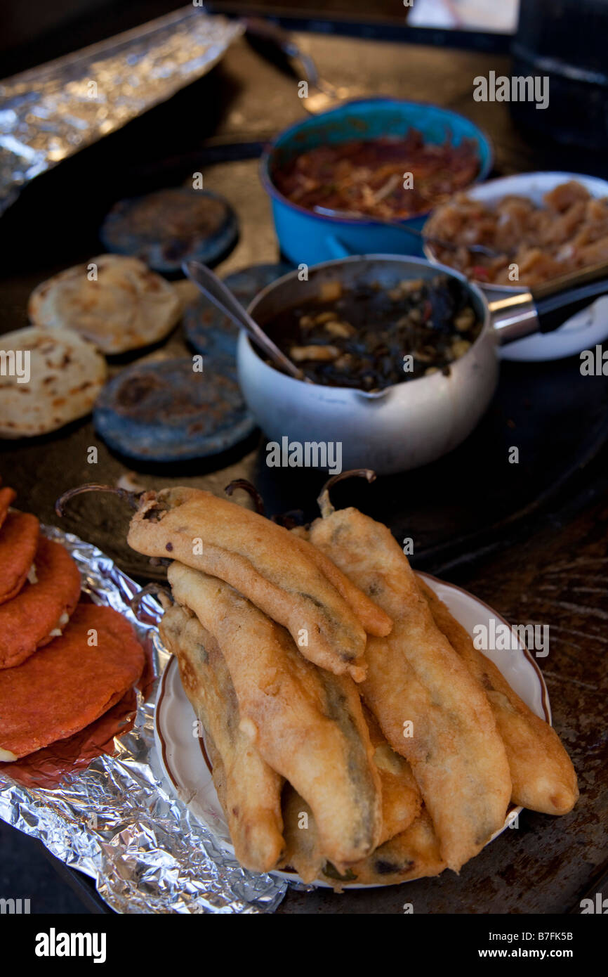 Mexikanisches Essen Chile Relleno Divisadero Barrancas Chihuahua Mexiko Stockfoto