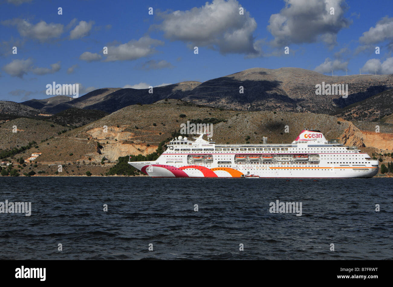 Kreuzfahrtschiff "Ocean Village" Argostoli, Kefalonia, Griechenland Stockfoto