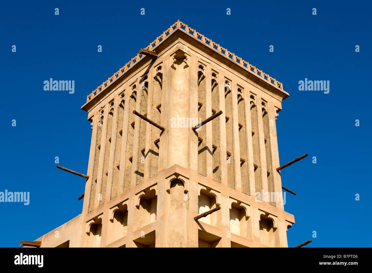 restaurierte Windturm in Bastakiya in Dubai UAE Stockfoto