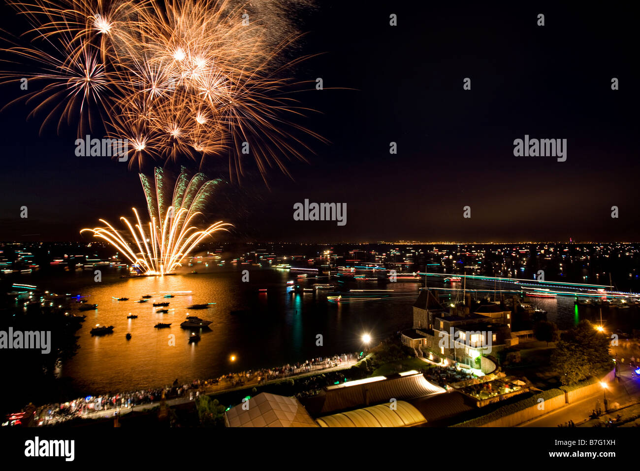 Feuerwerk, Regatta Cowes Week Stockfoto