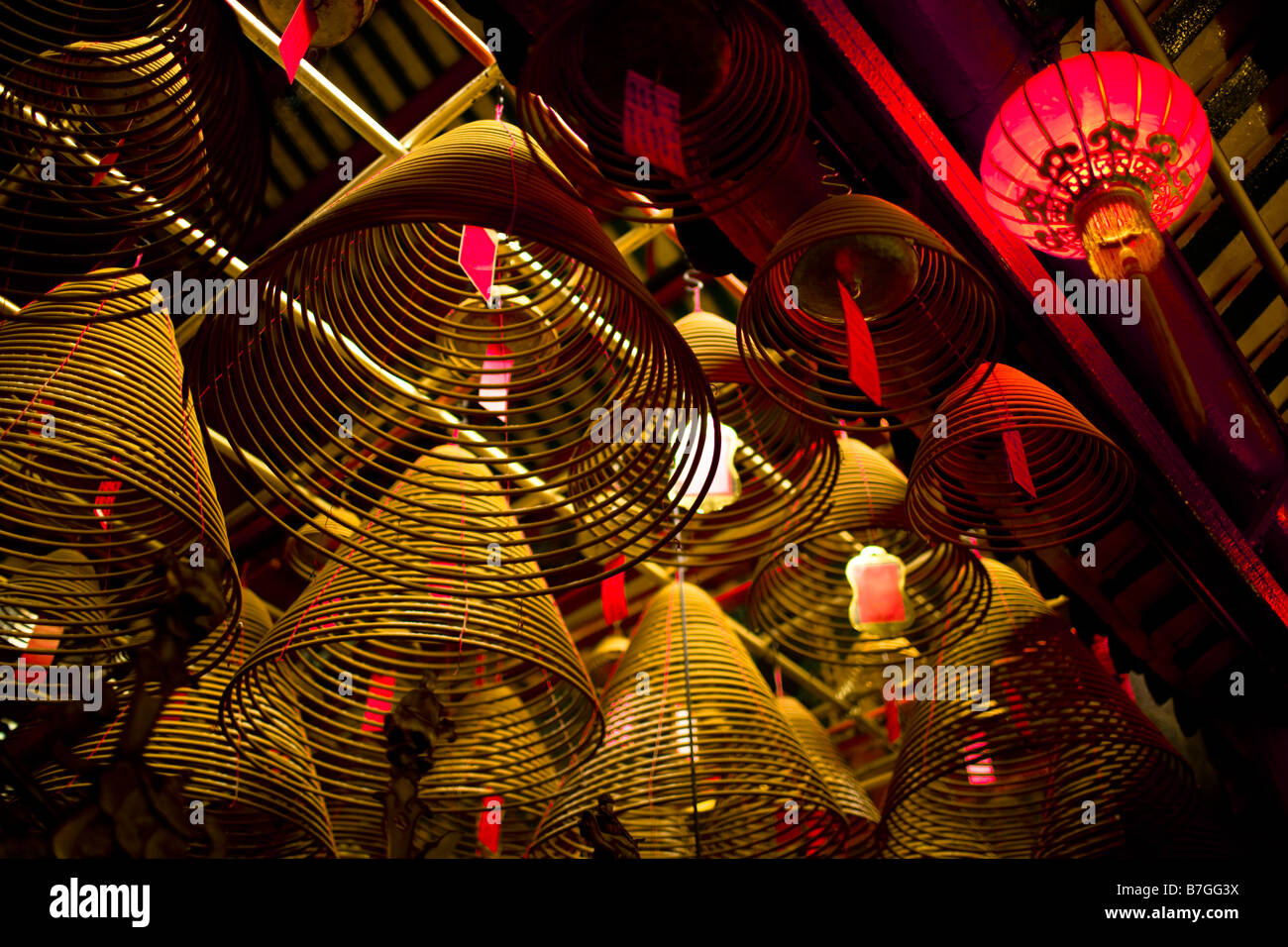 Ein stock Foto von Weihrauch hängen in einem Tempel in Hong Kong Stockfoto
